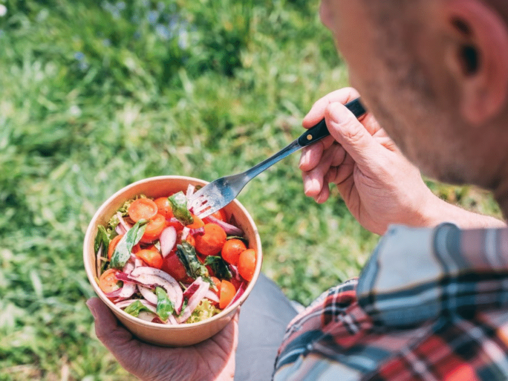 Salade fraîche à emporter — La Petite Ferme  Lyon